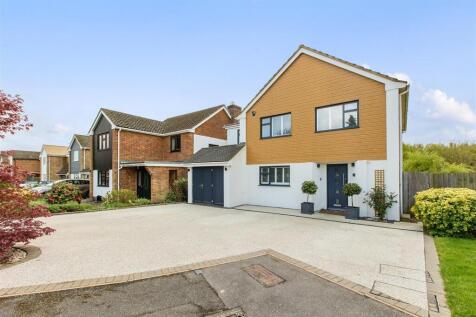 16 Foalhurst Close (9).jpg