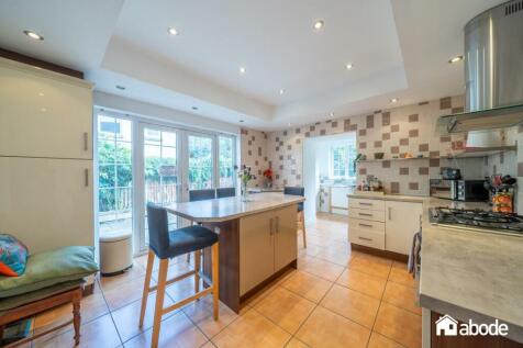 44 Brooke Road West (19 of 24).jpg