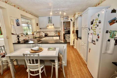 Kitchen diner