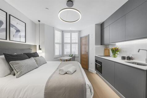 One Stay - Studio 1 - Bedroom Image 2.jpg