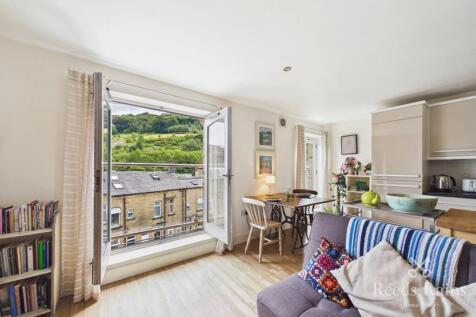 Melbourne Street, Hebden Bridge, West Yorkshire, HX7 photo 3
