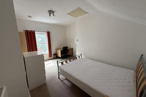 Priory Street / 4 Bedroom / Student Home / NG7 2NX photo 3
