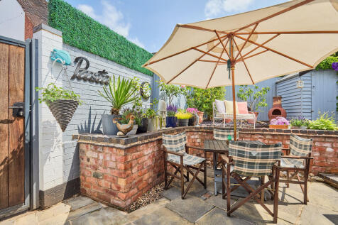 Edward Knight 202...