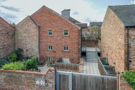 York, YO23 - property photo