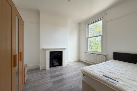 Shaftesbury Road, Islington, London N19 photo 3