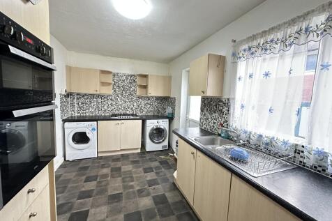 Grindon Crescent, Bulwell photo 3