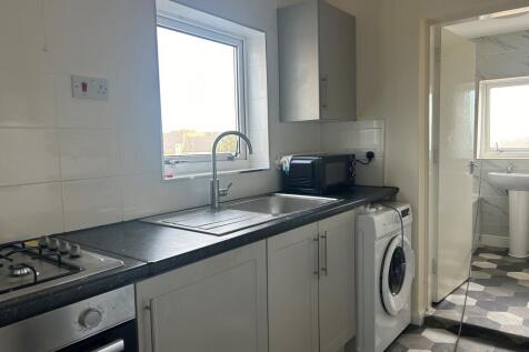 Kitchen T202411291529.jpg