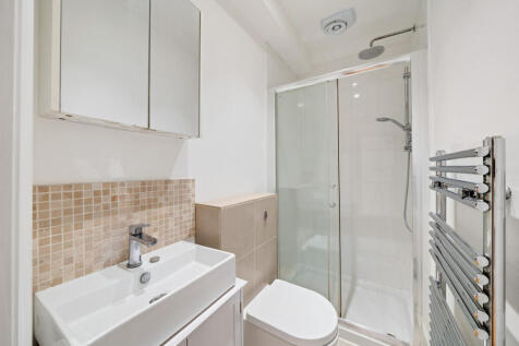 Grayshott Road, London, SW11 photo 3