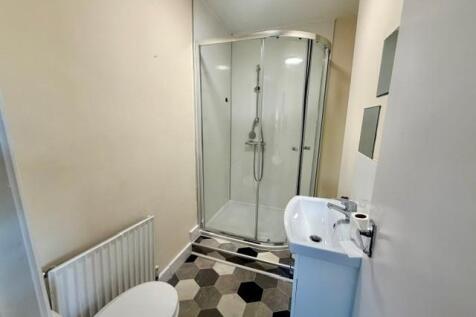 Shower Room.jpg