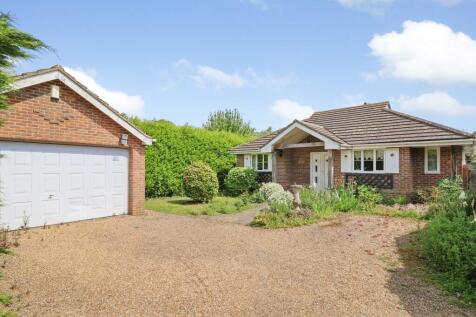 3 bedroom Bungalow for sale