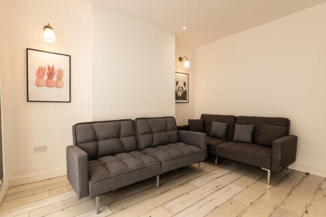 5 Gladstone Terrace Kitchen 3