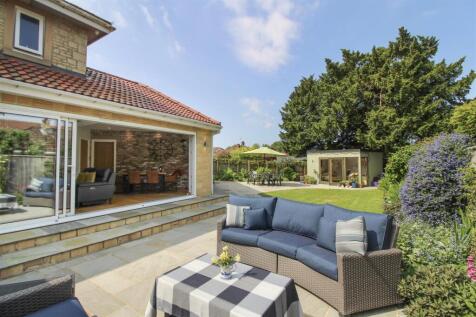 Rear Gardens