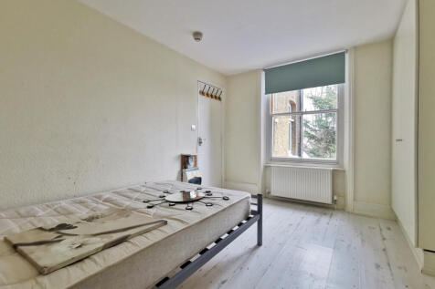 Lounge / Bedroom