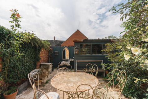 296285 - WesleyPlace_HighRes-21.jpg