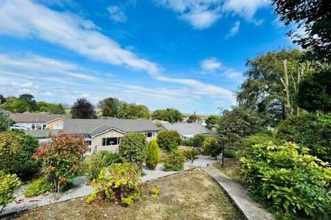 Garden - Far Reaching Open Views