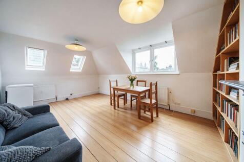 1 bedroom flat to rent in Cromford Road, Putney SW18 photo 4