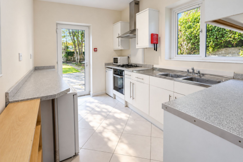 Alma Road, Bournemouth, BH9 photo 4