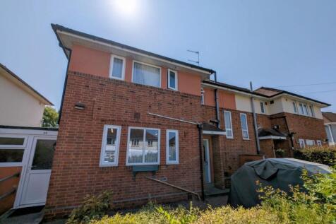 Bournemouth, BH11 - property photo