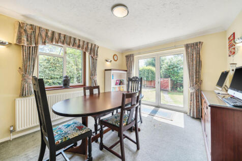 1310857-5-68554d0...