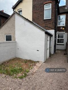 Rear Courtyard 