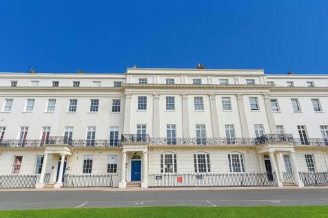 17 Waterloo Outside Image .jpg