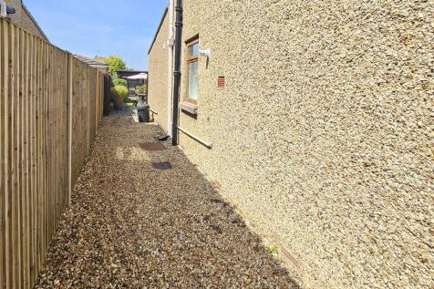 Side Passage