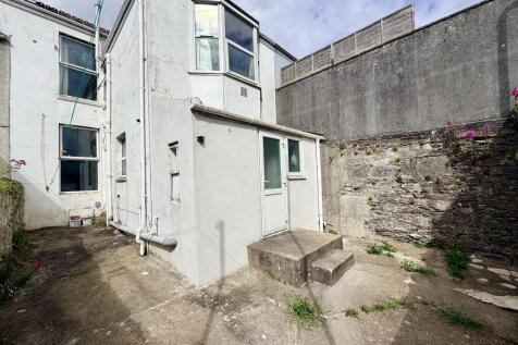 Rear Courtyard