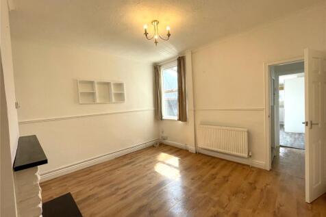 Park Street, Trowbridge photo 3