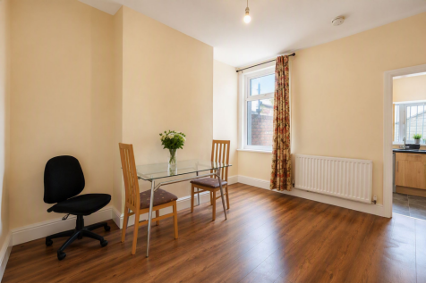 Carlow Street, Middlesbrough, TS1 photo 3