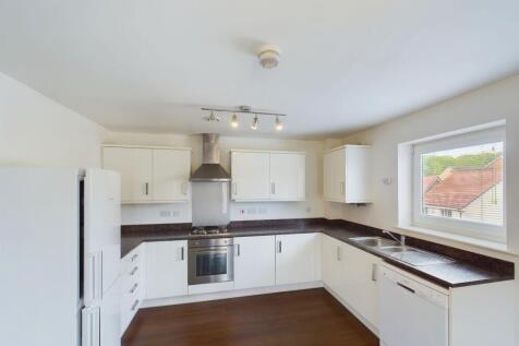 Santa Cruz Avenue, Bletchley, MK3 photo 3