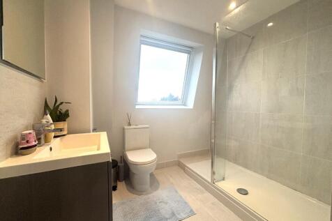 Shower Room.jpeg