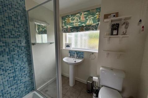 shower room.jpg