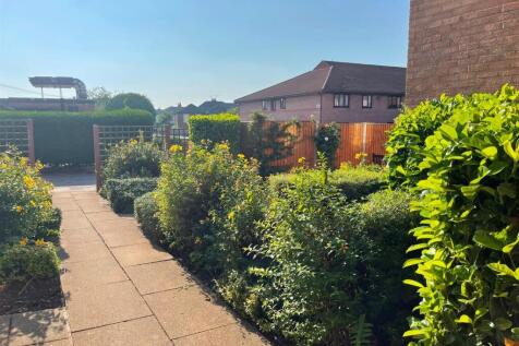 oulton court outside.jpg