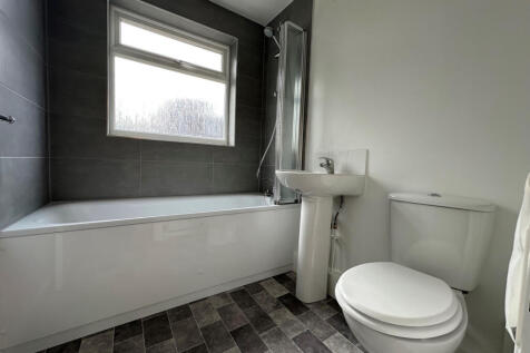 Sutton, Surrey, SM3 photo 5