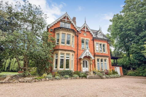 Hessle, HU13 - property photo