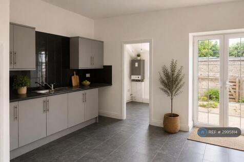 Fitted Kitchen-Dining