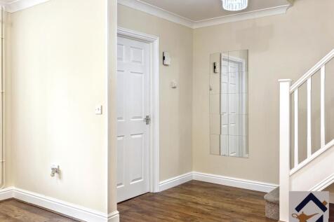 Newlyn Place, Fishermead, Milton Keynes photo 4
