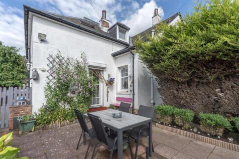 5 bed, 3 bath Detached in Cardiff - Photo 31