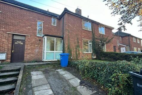 3-bed terraced on Bluebell Road, Norwich, NR4, £1,500/mo
