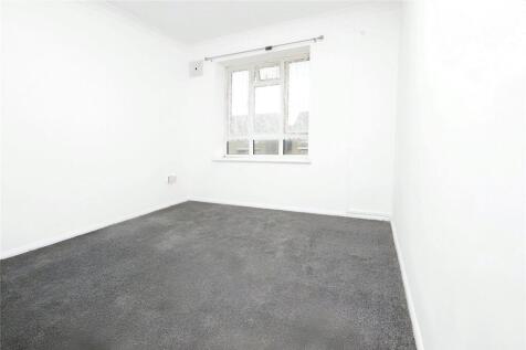 Braintree Road, Dagenham, RM10 photo 5