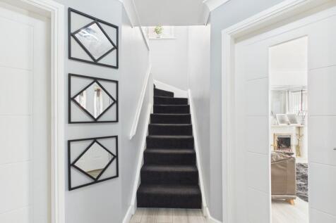 Lady Richeld Close, Runcorn, WA7 photo 4