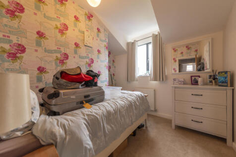 4_oakwell_crescent-12