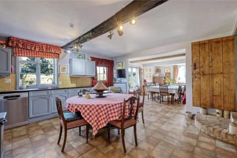 Kitchen/Breakfast Rm