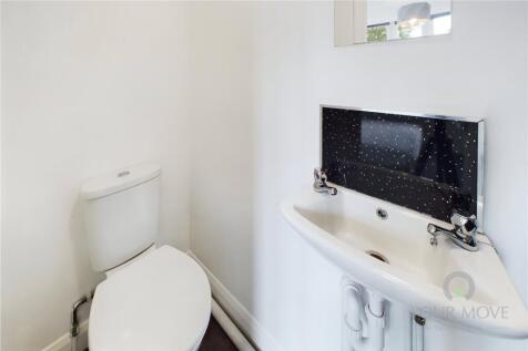 Parkfield Avenue, Northampton, NN4 photo 5