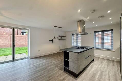 Celadon Drive, Coalville photo 5