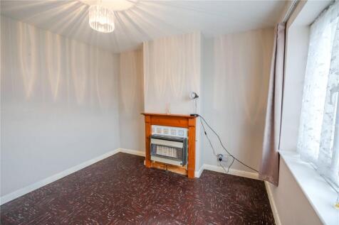 Living Room (2)
