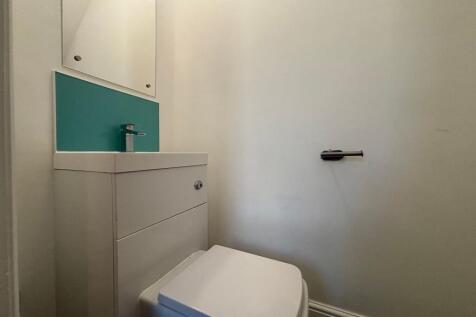 Downstairs Bathroom