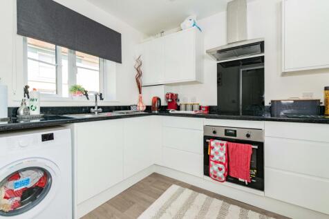 Camden Street, GOSPORT photo 4