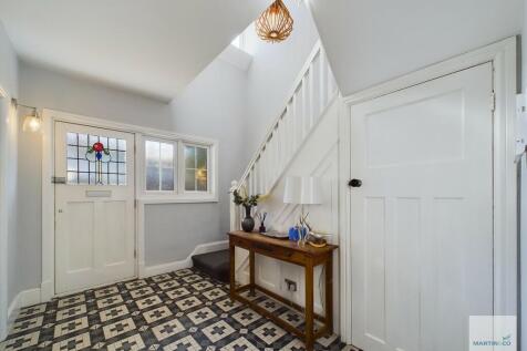 CAM03394G0-PR0174...