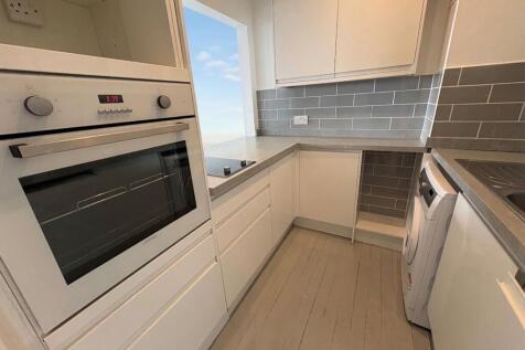 Marine Court, St. Leonards-On-Sea, TN38 photo 4